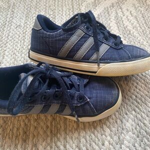 Kids Adidas Shoes Size 12